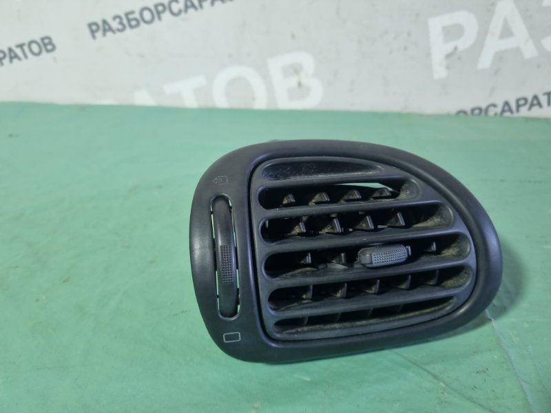 Дефлектор воздушный Peugeot 206 2004 хэтчбек