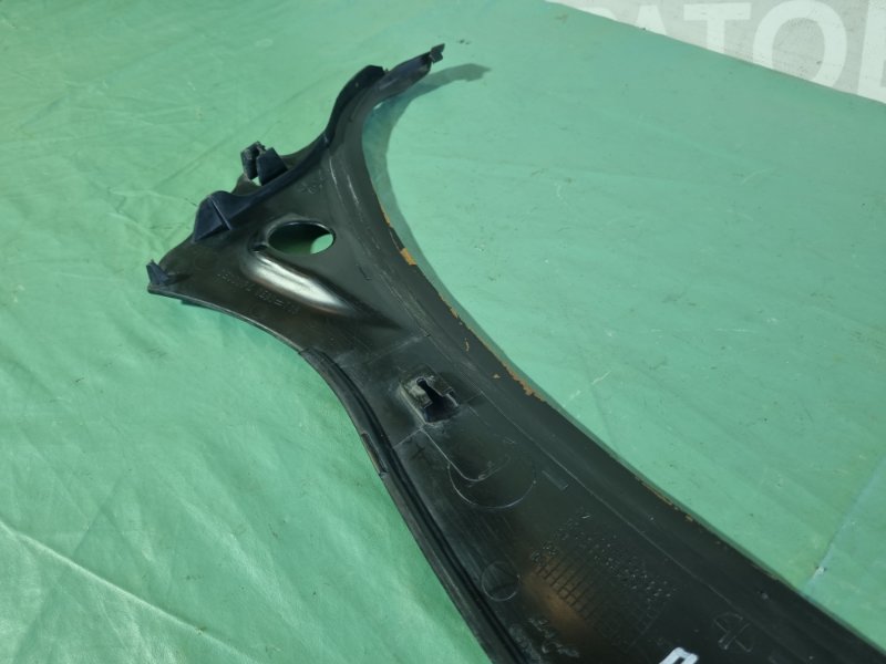 Жабо Peugeot 206 2004 хэтчбек