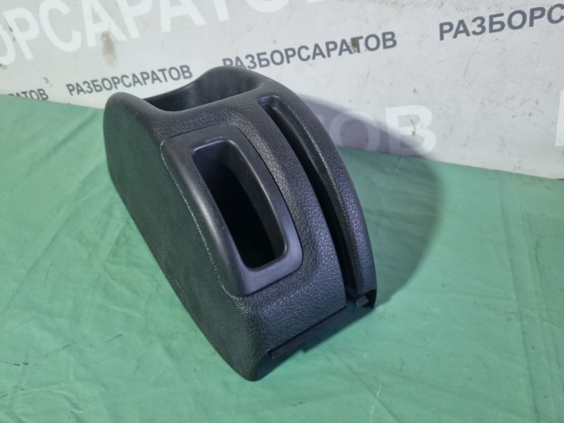 Консоль между сидений Peugeot 206 2004 хэтчбек