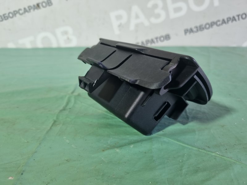 Пепельница Peugeot 206 2004 хэтчбек