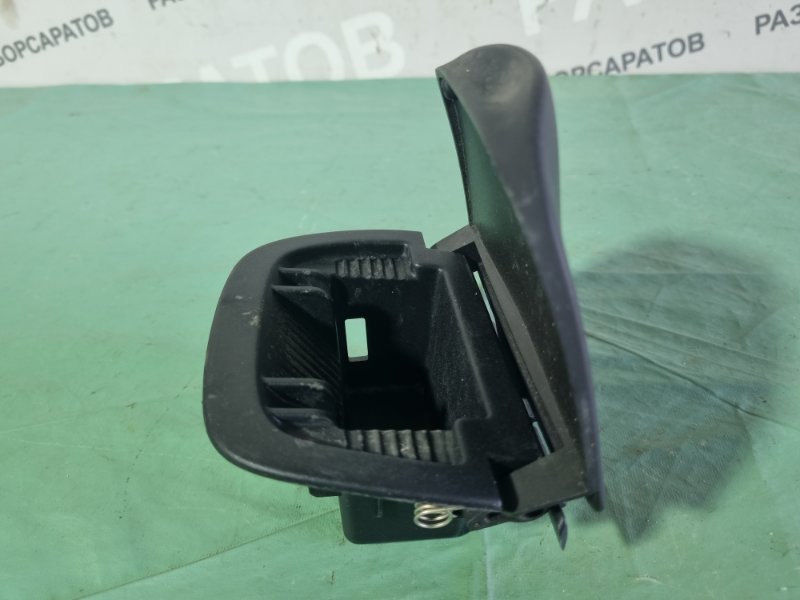 Пепельница Peugeot 206 2004 хэтчбек