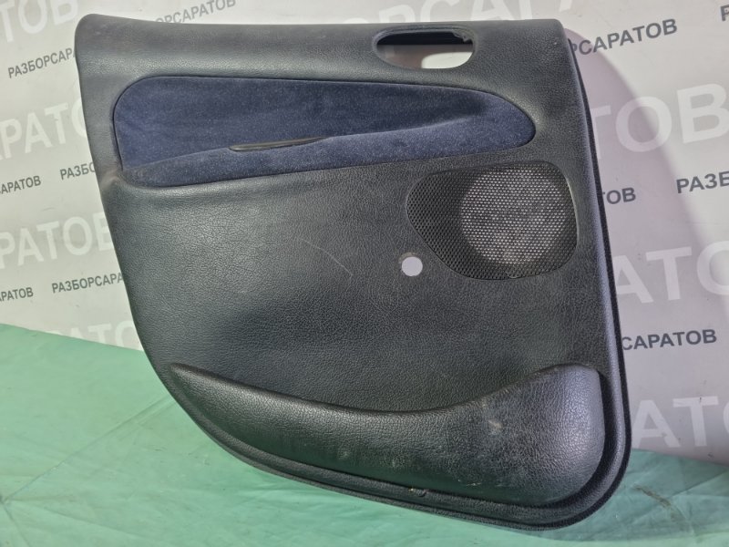Обшивка двери Peugeot 206 2004 хэтчбек