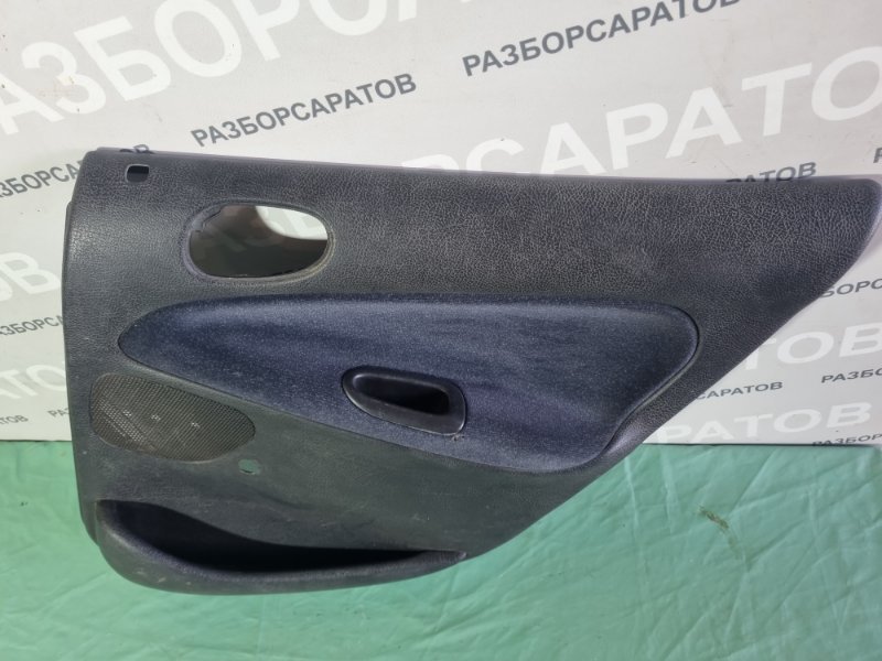 Обшивка двери Peugeot 206 2004 хэтчбек