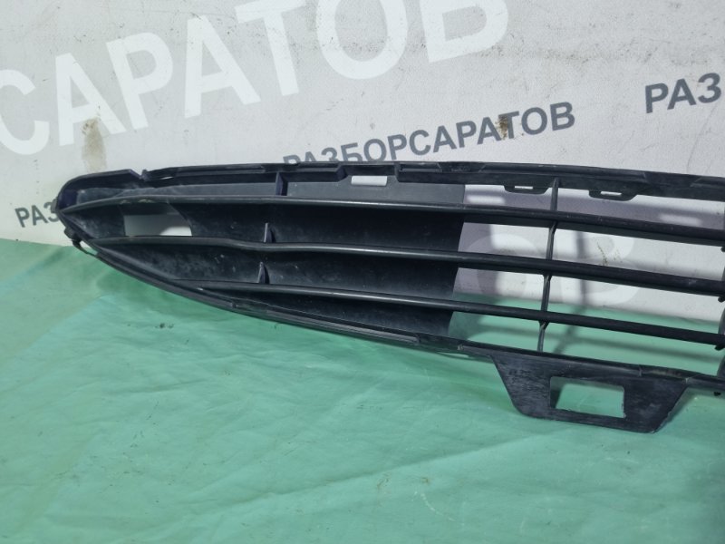 Решетка бампера Peugeot 206 2004 хэтчбек