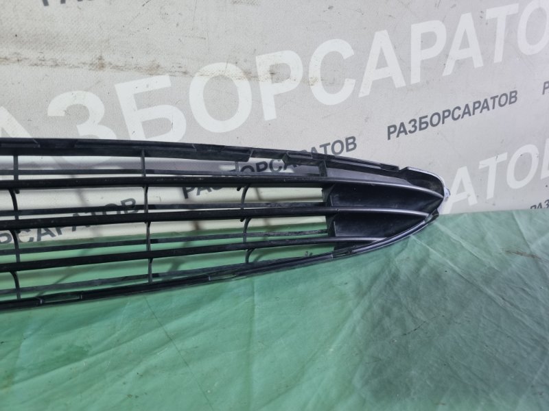 Решетка бампера Peugeot 206 2004 хэтчбек