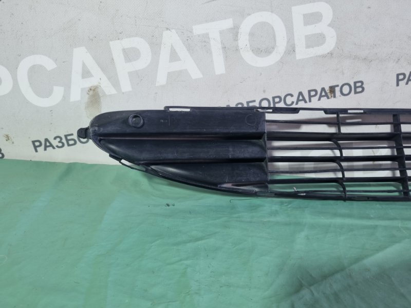 Решетка бампера Peugeot 206 2004 хэтчбек
