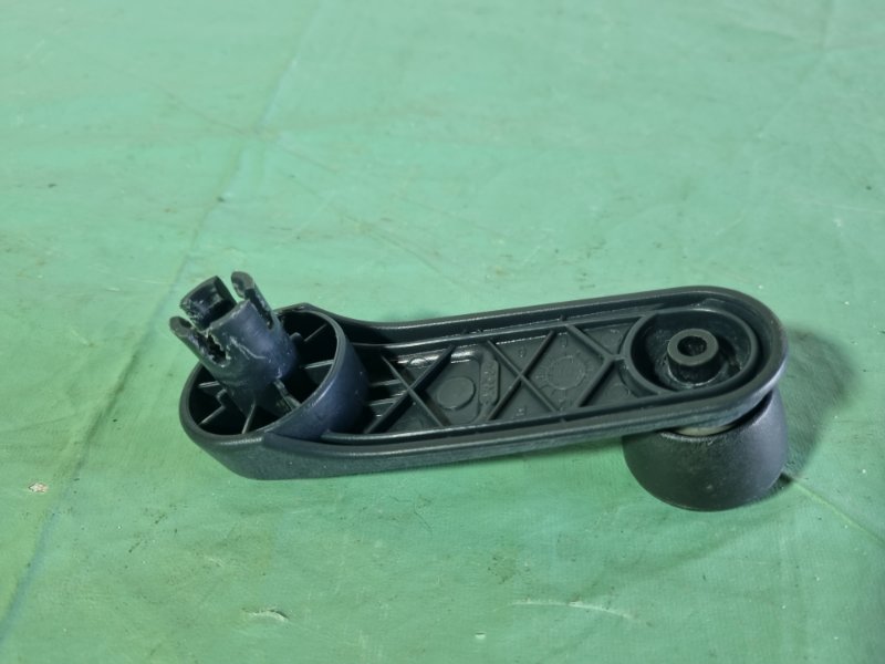 Ручка стеклоподъемника Peugeot 206 2004 хэтчбек