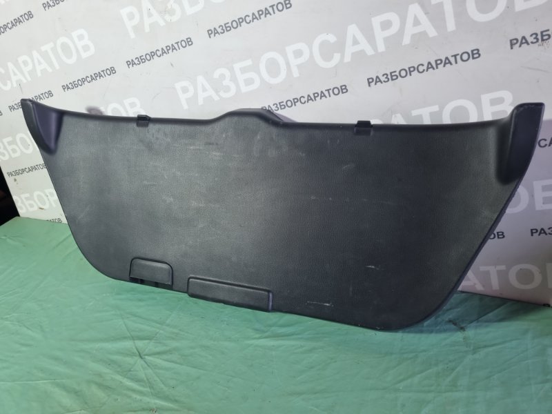 Обшивка крышки багажника Suzuki Swift 2010