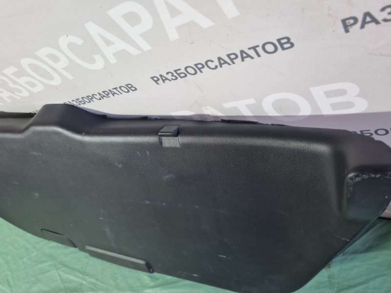 Обшивка крышки багажника Suzuki Swift 2010