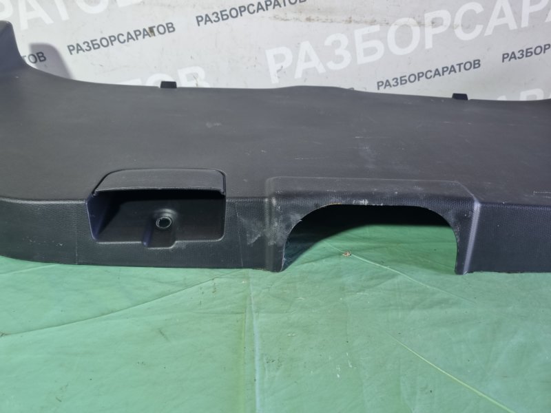 Обшивка крышки багажника Suzuki Swift 2010