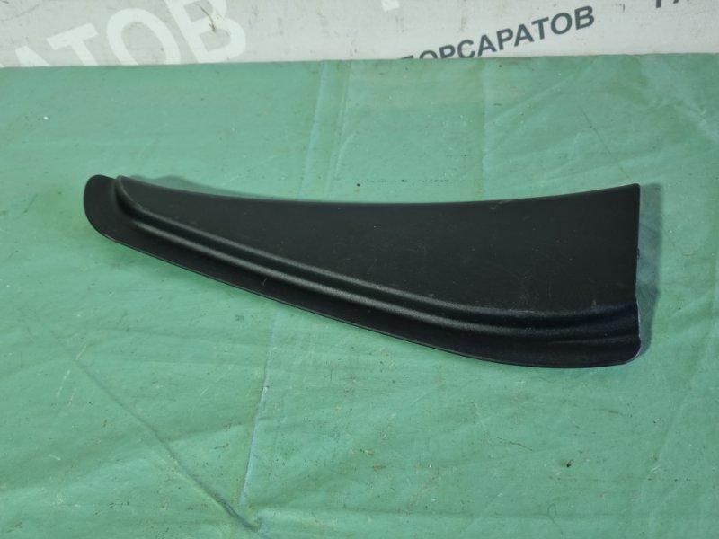 Накладка двери внутренняя Suzuki Swift 2010