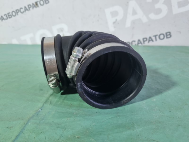 Патрубок воздушного фильтра Suzuki Swift 2010