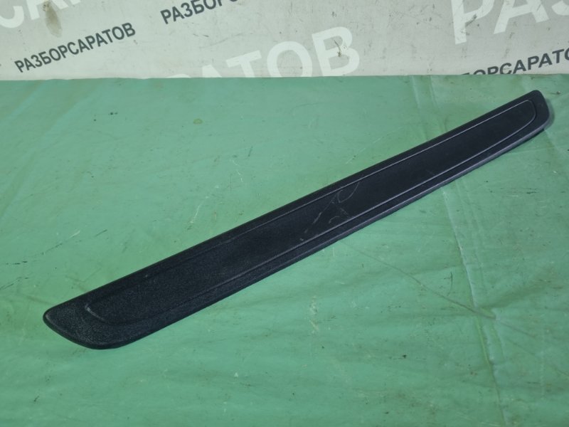 Накладка порога (внутренняя) Toyota Corolla 2008 седан