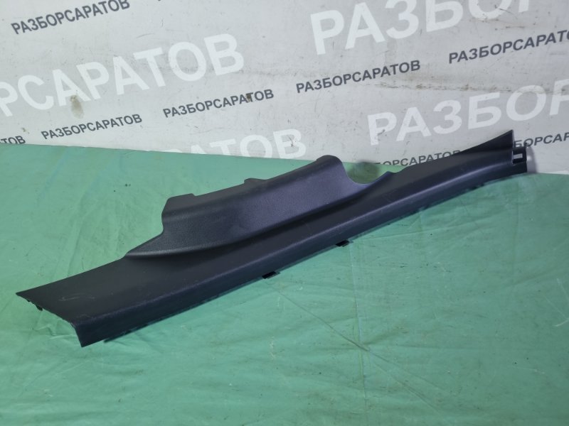 Накладка порога (внутренняя) Toyota Corolla 2008 седан