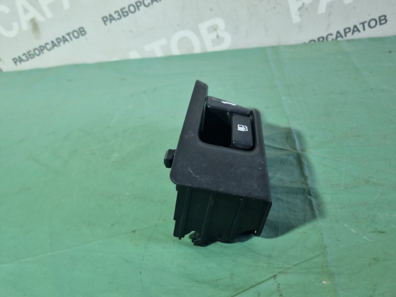 Ручка открывания лючка бензобака Toyota Corolla 2008 седан