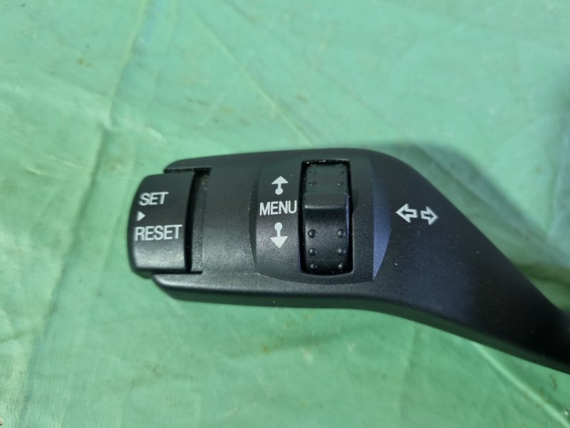 Переключатель подрулевой поворотов Ford Kuga 2009