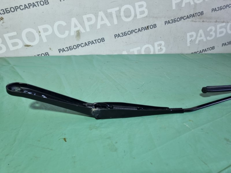 Поводок стеклоочистителя Ford Kuga 2009