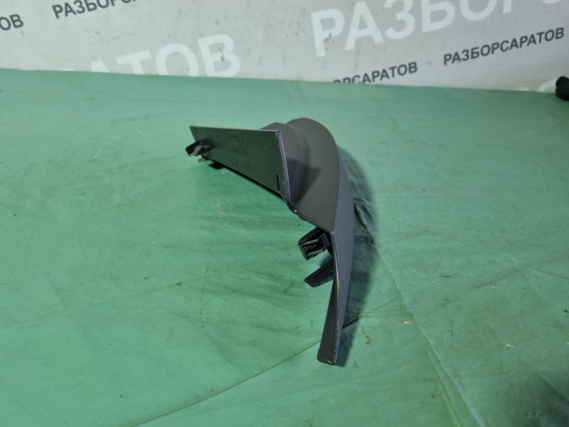 Накладка торпедо Ford Kuga 2009