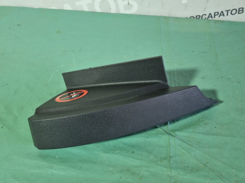 Накладка торпедо Ford Kuga 2009