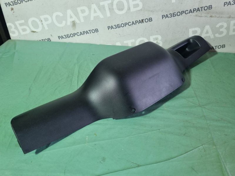 Накладка крышки багажника Ford Kuga 2009
