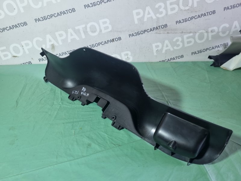 Накладка крышки багажника Ford Kuga 2009