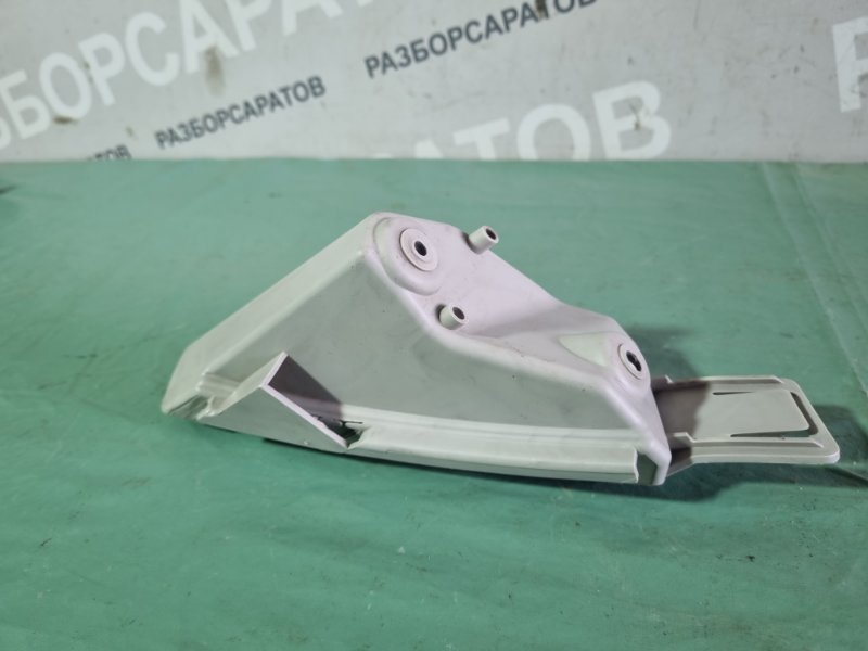 КРОНШТЕЙН КРЕПЛЕНИЯ БАМПЕРА Ford Kuga 2009