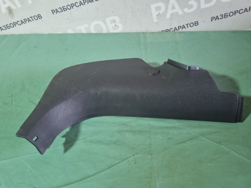 Накладка порогa Ford Kuga 2009