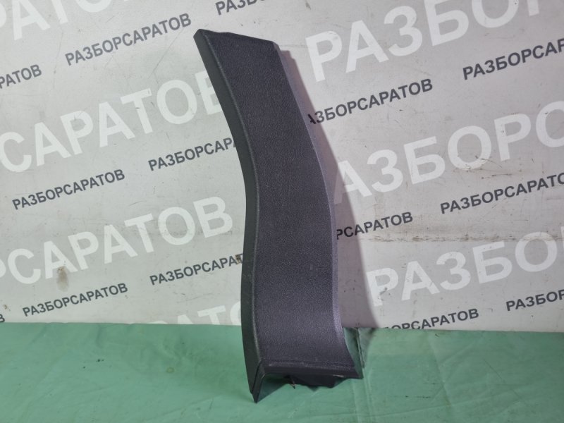 Обшивка двери багажника Ford Kuga 2009