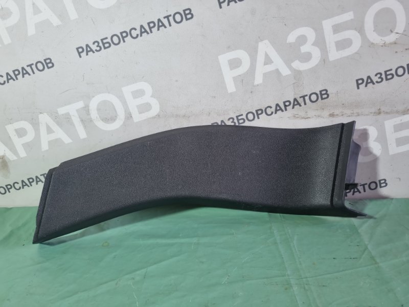 Обшивка двери багажника Ford Kuga 2009