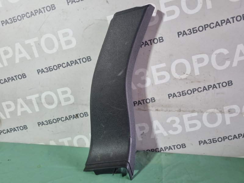 Обшивка двери багажника Ford Kuga 2009