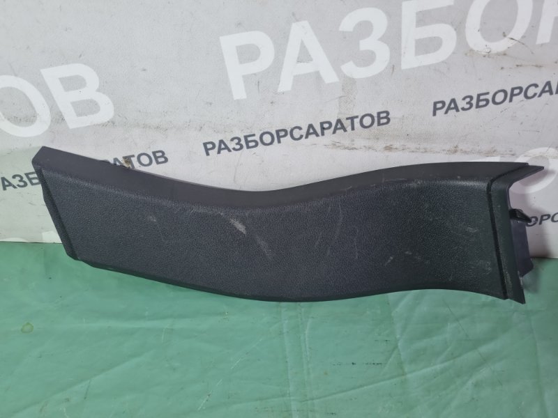 Обшивка двери багажника Ford Kuga 2009