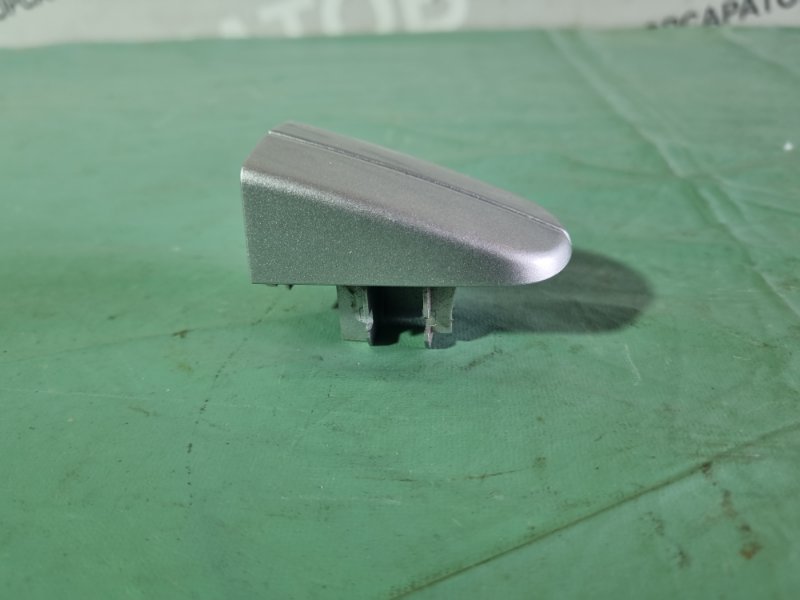 Накладка ручки наружной Ford Kuga 2009