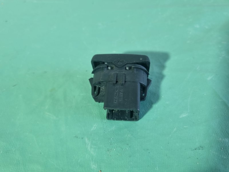 Кнопка стеклоподъемника Ford Kuga 2008