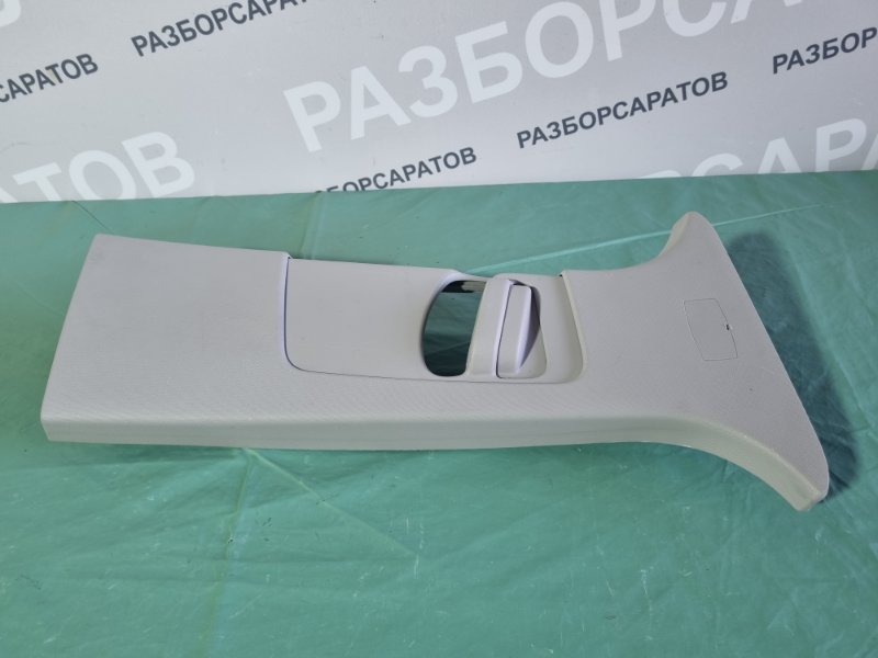 Обшивка стойки средней Ford Kuga 2008