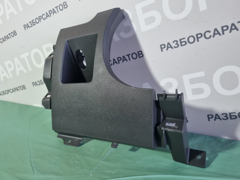 Накладка торпедо Ford Kuga 2008