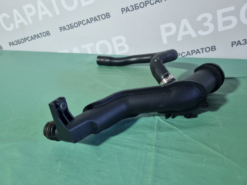 Горловина маслозаливная с крышкой Ford Kuga 2008