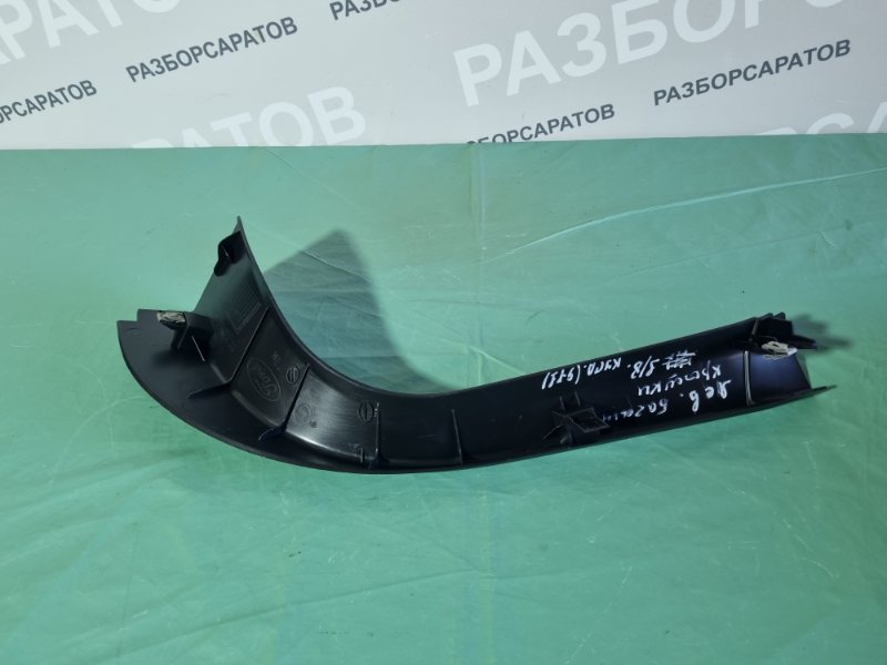 Накладка крышки багажника Ford Kuga 2008