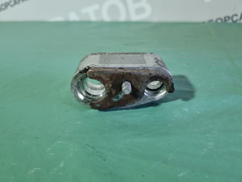 Клапан кондиционера Ford Kuga 2008