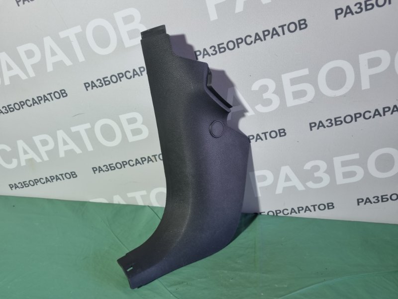 Накладка порогa Ford Kuga 2008