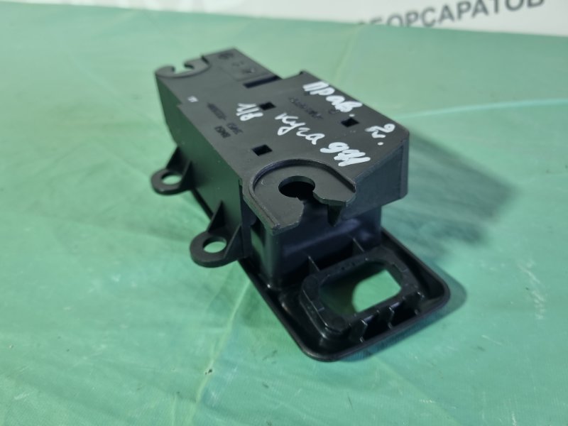 Ручка двери внутренняя Ford Kuga 2008
