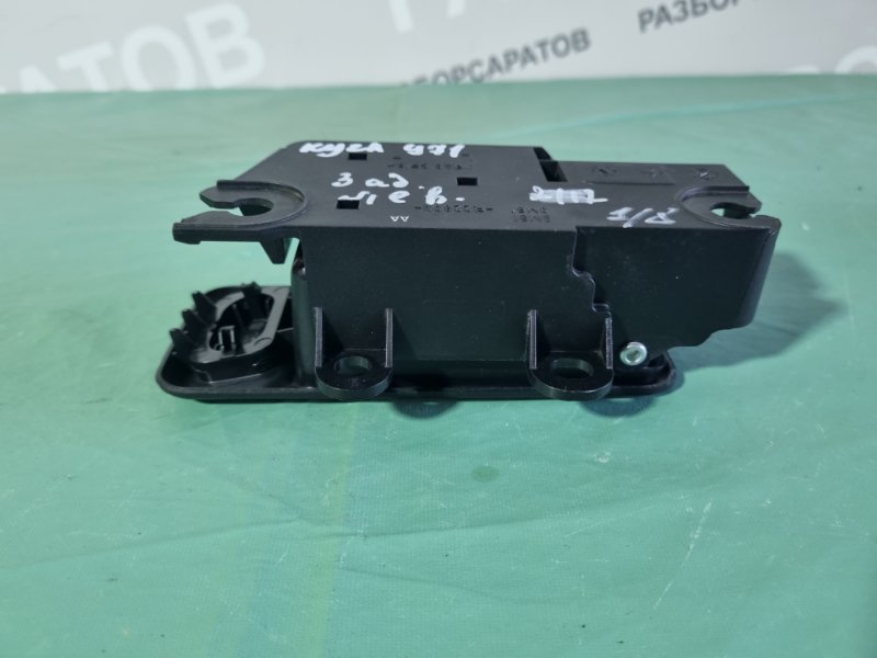 Ручка двери внутренняя Ford Kuga 2008
