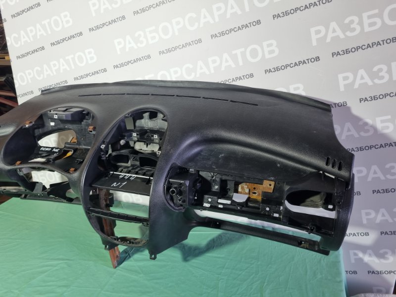 Торпедо Peugeot 206 2004 хэтчбек