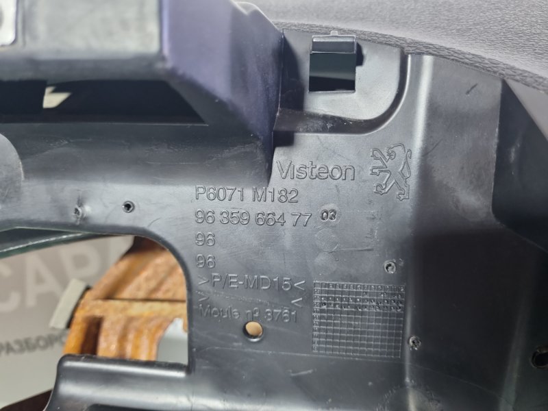 Торпедо Peugeot 206 2004 хэтчбек