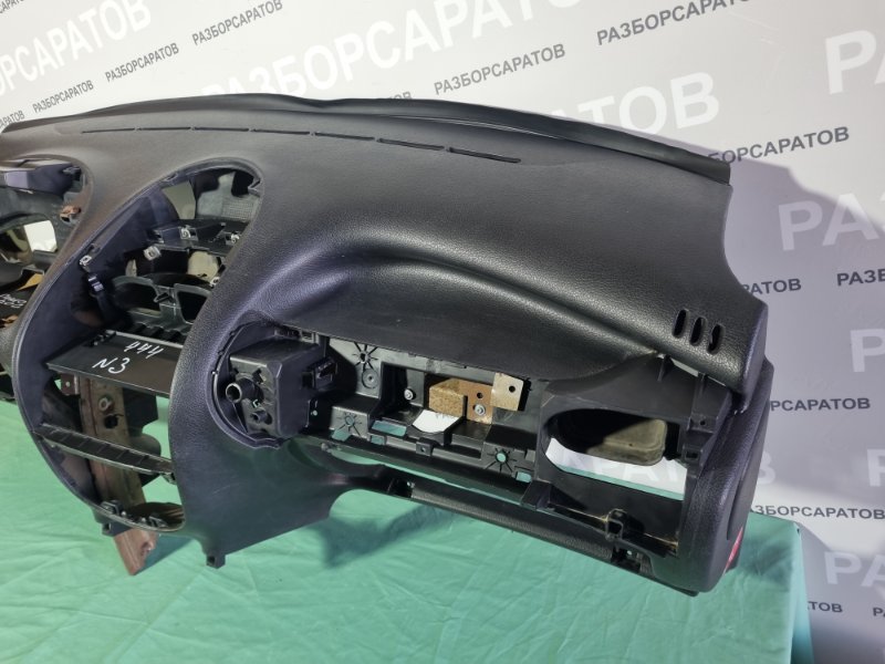 Торпедо Peugeot 206 2004 хэтчбек