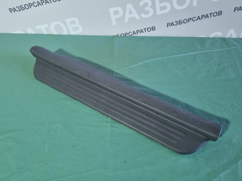 Накладка порогa Hyundai Accent 2008 седан