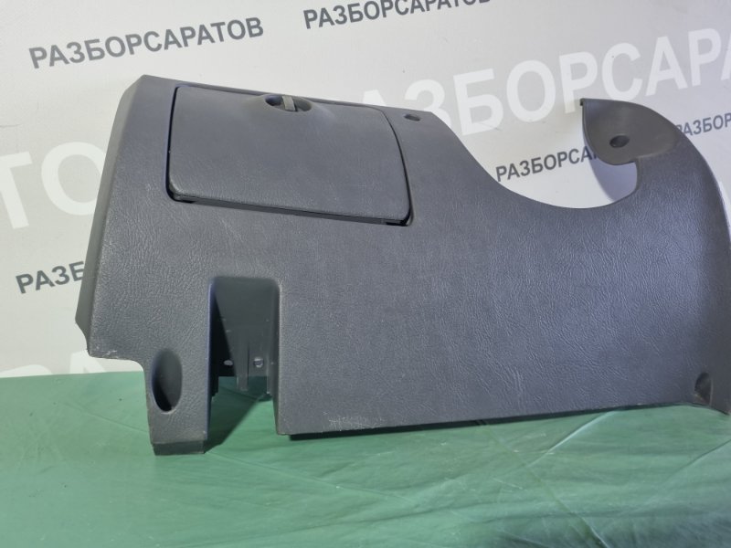 Накладка под торпедо левая Hyundai Accent 2008 седан