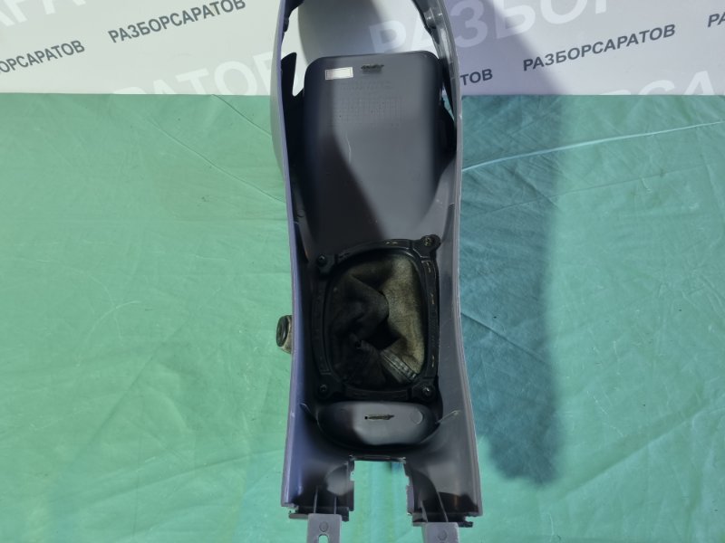 Центральная консоль Hyundai Accent 2008 седан