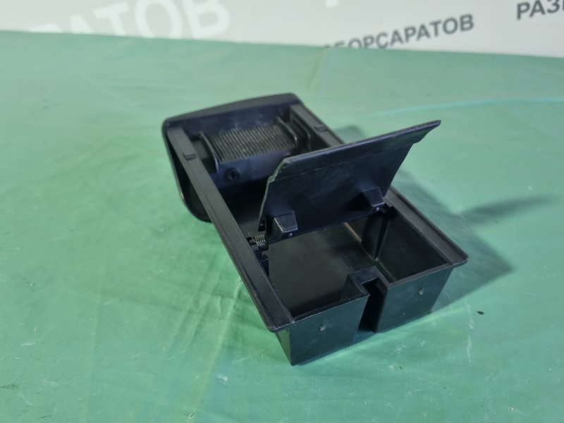 Пепельница Hyundai Accent 2008 седан