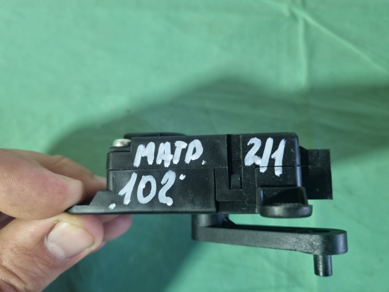 Сервопривод заслонки отопителя Hyundai Matrix 2007 универсал