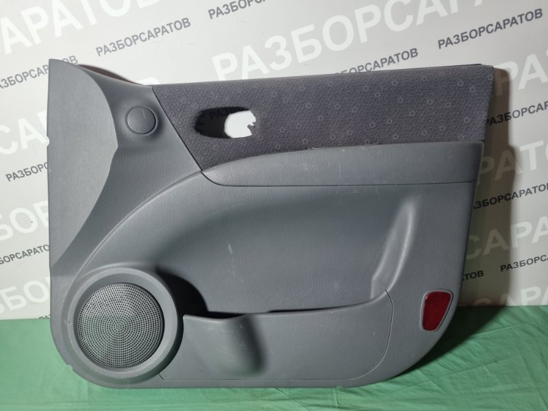 Обшивка двери Hyundai Matrix 2007 универсал